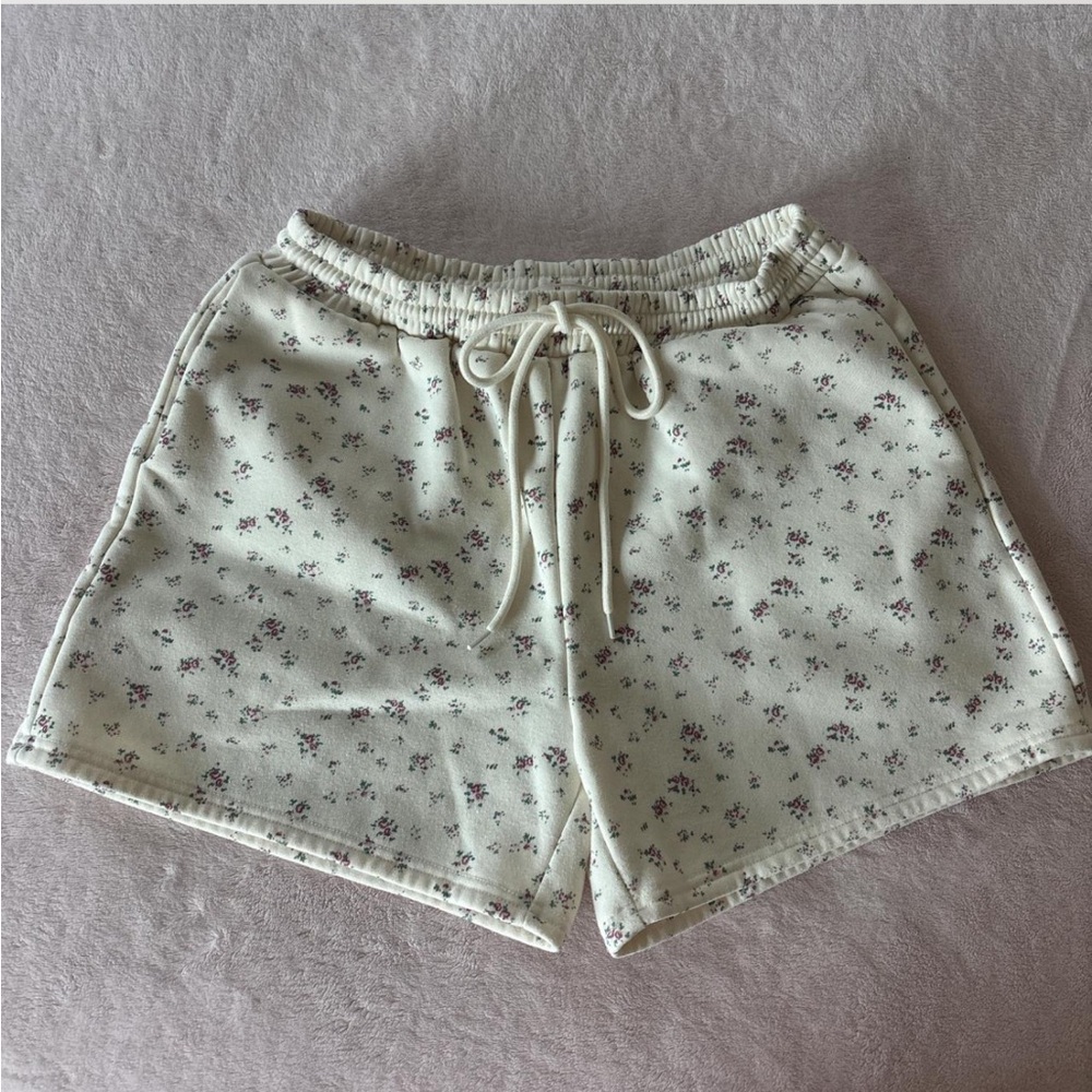 Molly Green floral shorts